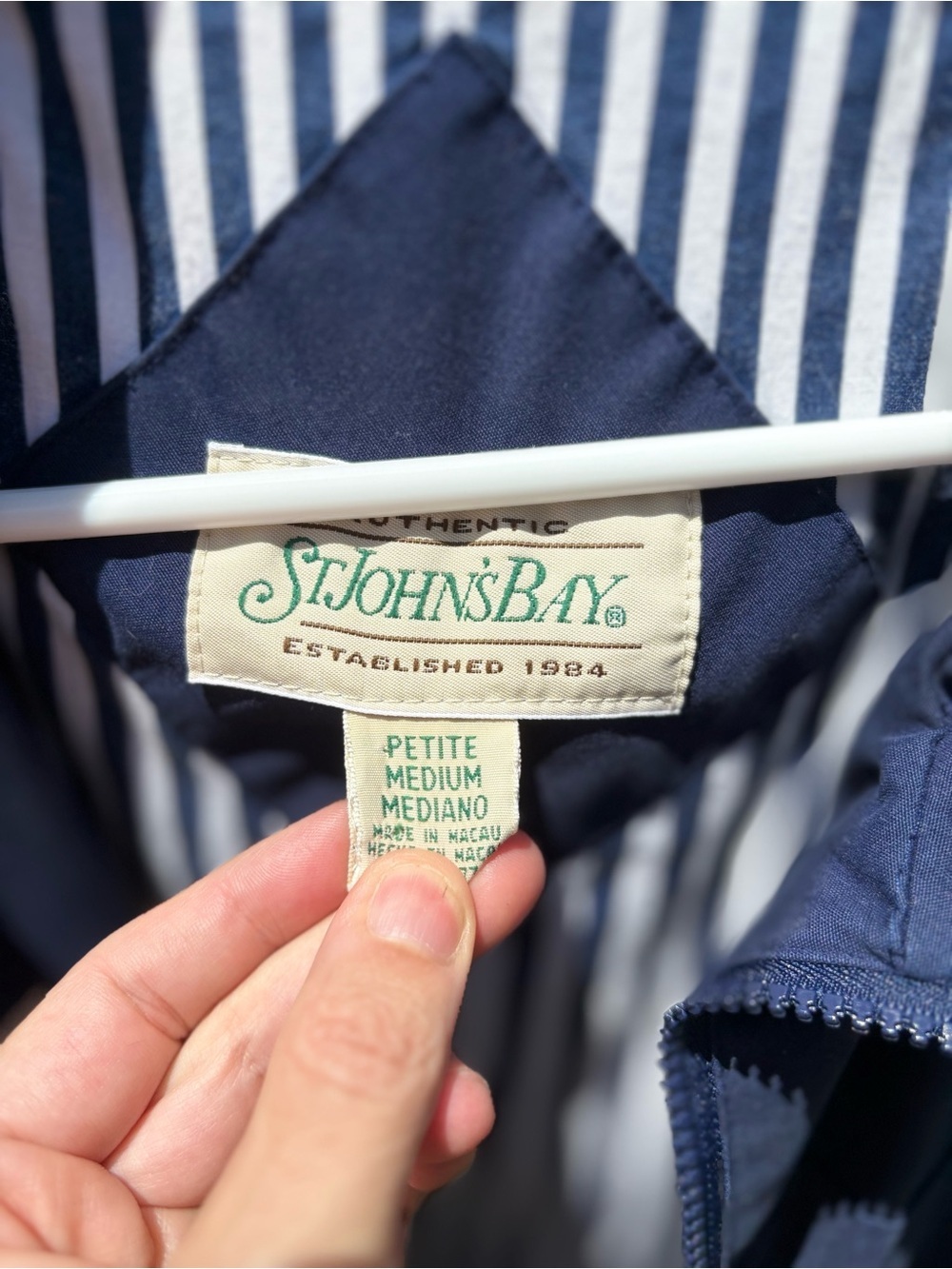 Vintage St. John's Bay Navy Hooded Jacket Striped Lining Petite Medium - Picture 2 of 15